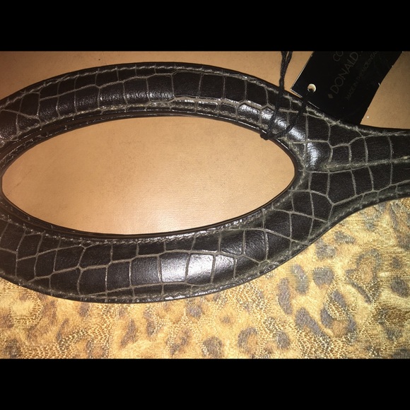 Donald Pliner Purse additional photos - Picture 9 of 10